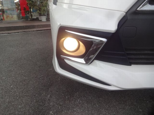 Toyota SIENTA 2016-08 20999-28
