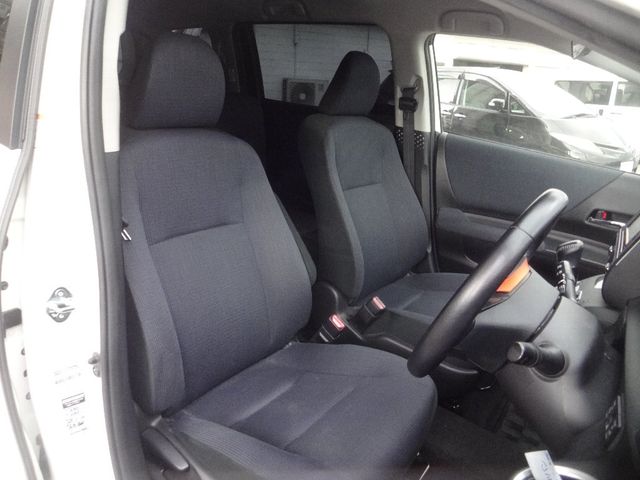 Toyota SIENTA 2016-08 20999-6