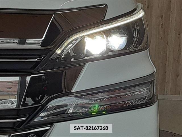 Toyota VELLFIRE 2015-07 381327-14