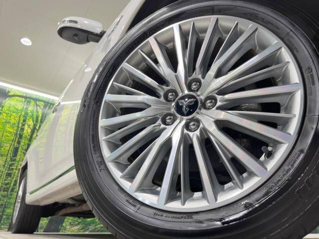 Mitsubishi OUTLANDER PHEV 2019-01 27528-13