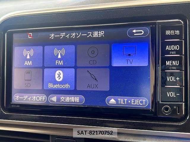Toyota SIENTA 2017-08 368163-4