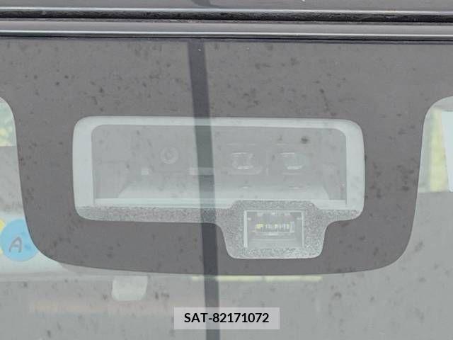 Suzuki X BEE 2018-01 223772-2