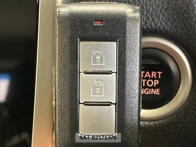 Nissan DAYZ 2015-10 323333-9