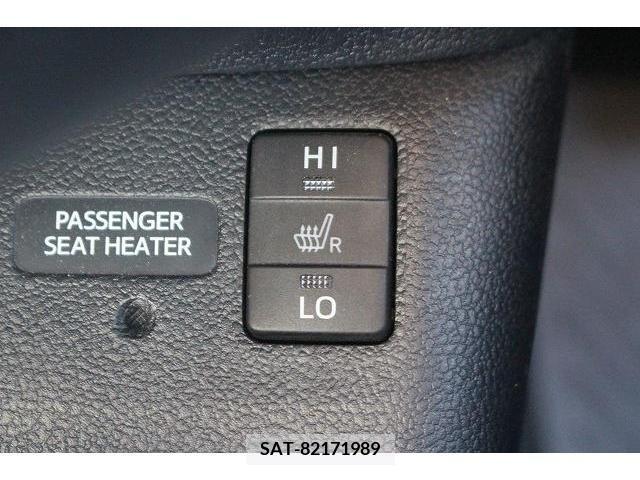 Toyota PRIUS 2016-07 211663-3