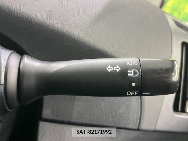 Toyota PRIUS 2013-07 343038-7
