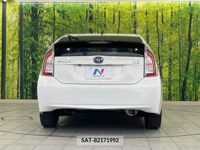 Toyota PRIUS 2013-07 343038-14