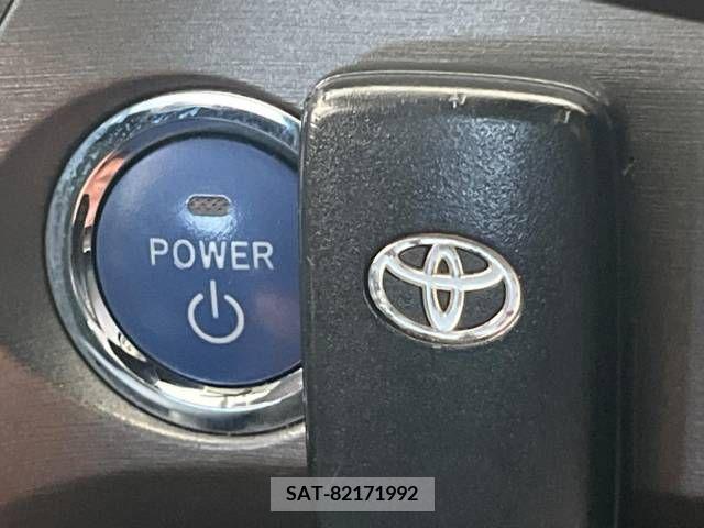 Toyota PRIUS 2013-07 343038-4