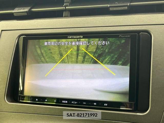 Toyota PRIUS 2013-07 343038-3