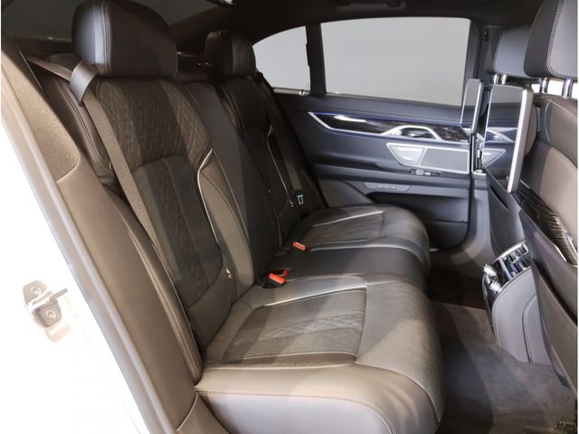 Bmw 7 SERIES 2019-01 21360-8