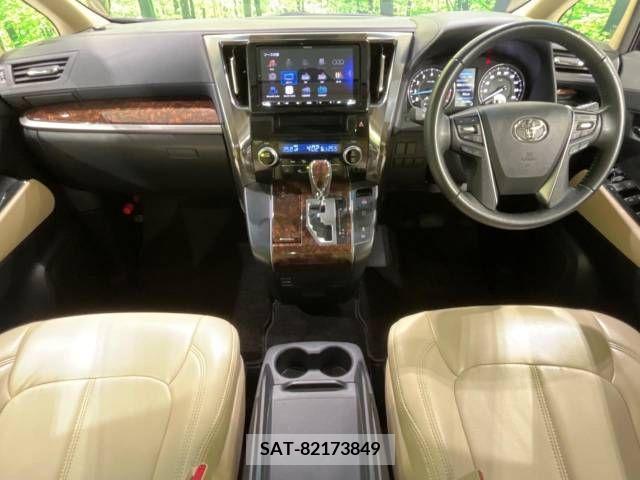 Toyota ALPHARD 2020-03 218702-1