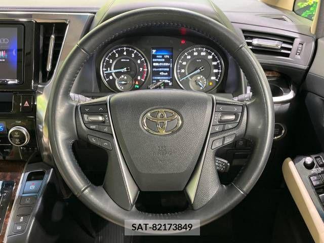 Toyota ALPHARD 2020-03 218702-11