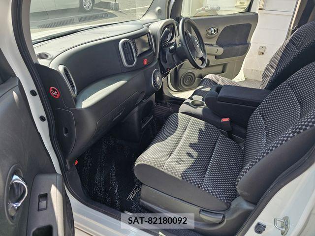 Nissan CUBE 2018-01 358411-8