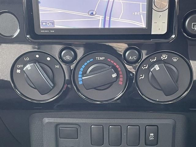 Toyota FJ CRUISER 2012-01 27507-22