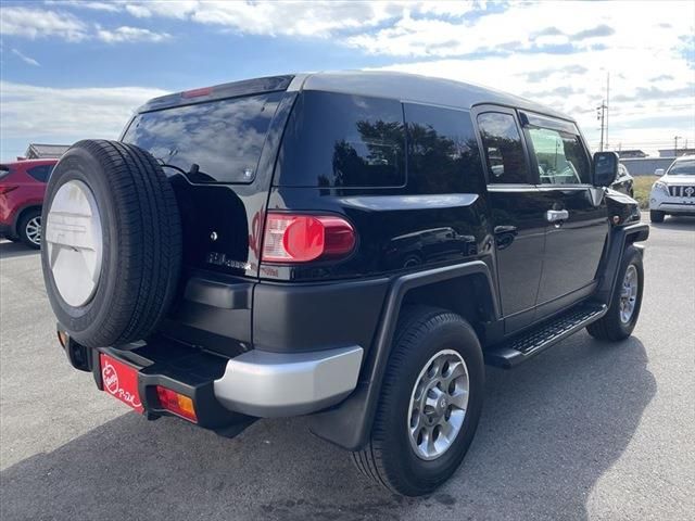 Toyota FJ CRUISER 2012-01 27507-4