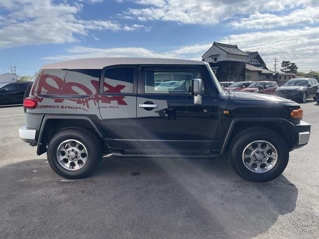 Toyota FJ CRUISER 2012-01 27507-3