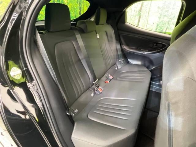 Toyota YARIS 2022-10 194517-9