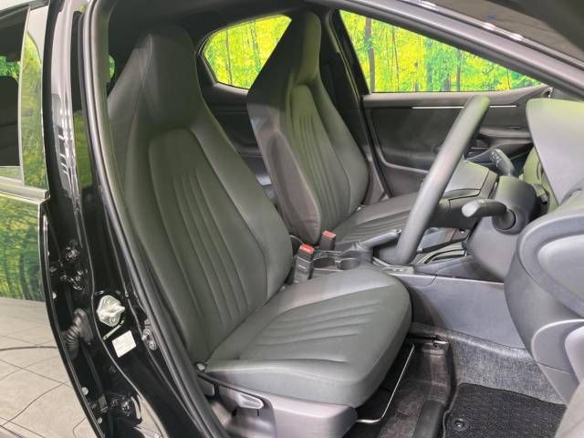 Toyota YARIS 2022-10 194517-8