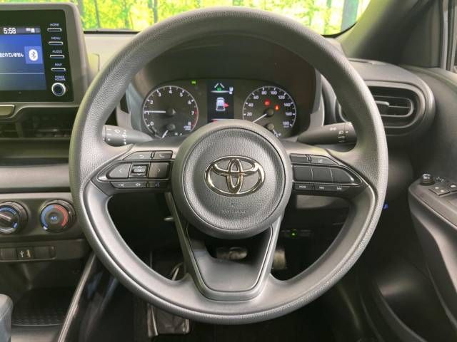 Toyota YARIS 2022-10 194517-11