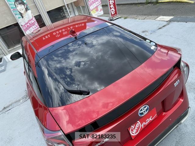Toyota PRIUS 2016-05 347386-15