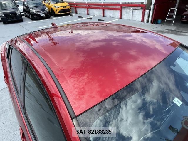 Toyota PRIUS 2016-05 347386-14