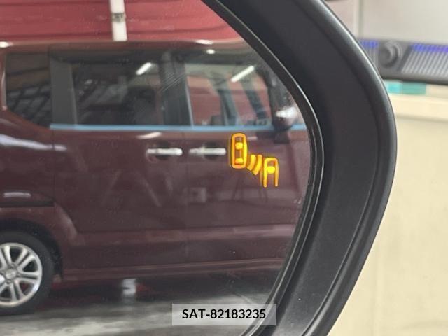 Toyota PRIUS 2016-05 347386-17