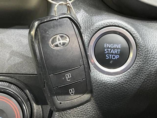 Toyota YARIS CROSS 2023-03 195798-6