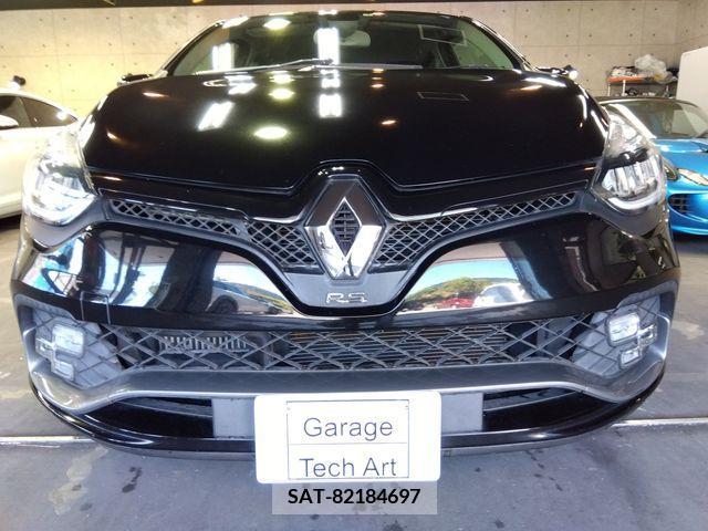 Renault LUTECIA 2019-06 283120-1