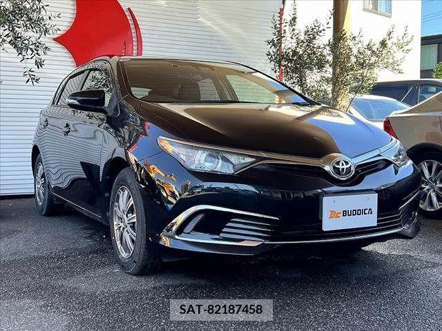 Toyota AURIS 2017-04 356697-7