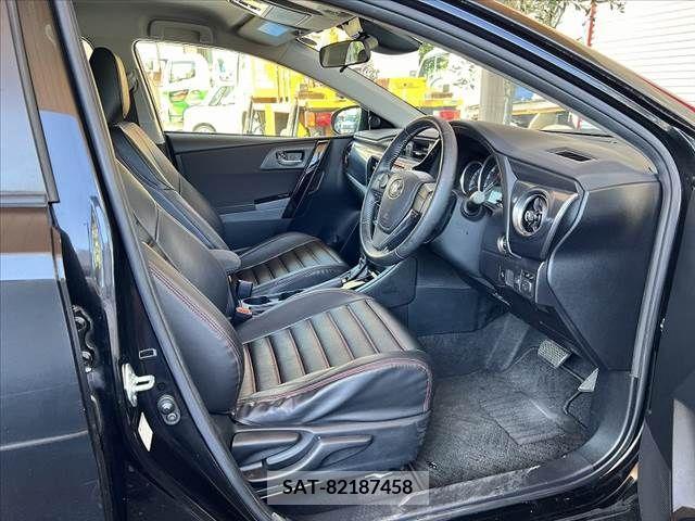 Toyota AURIS 2017-04 356697-15