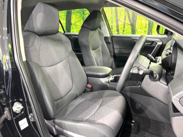 Toyota RAV4 2023-05 20820-8