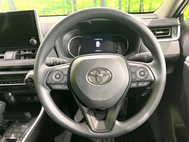 Toyota RAV4 2023-05 20820-11