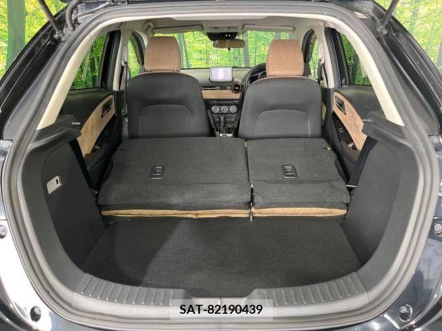 Mazda DEMIO 2017-03 359448-10