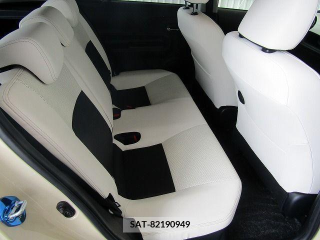 Toyota AQUA 2017-10 260425-3