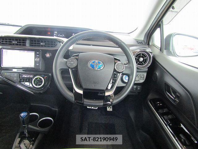 Toyota AQUA 2017-10 260425-13