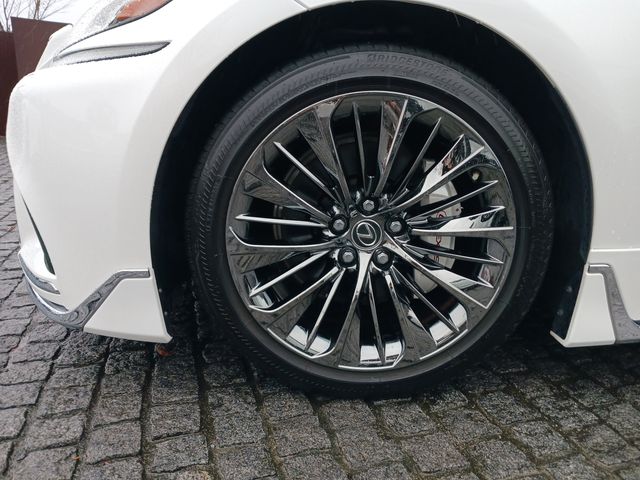 Lexus LS 2017-11 180966-7