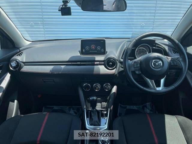 Mazda DEMIO 2016-01 301945-1