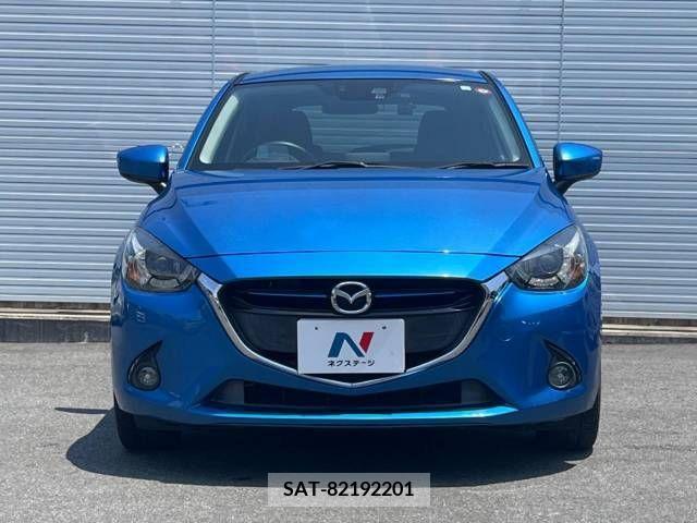 Mazda DEMIO 2016-01 301945-15