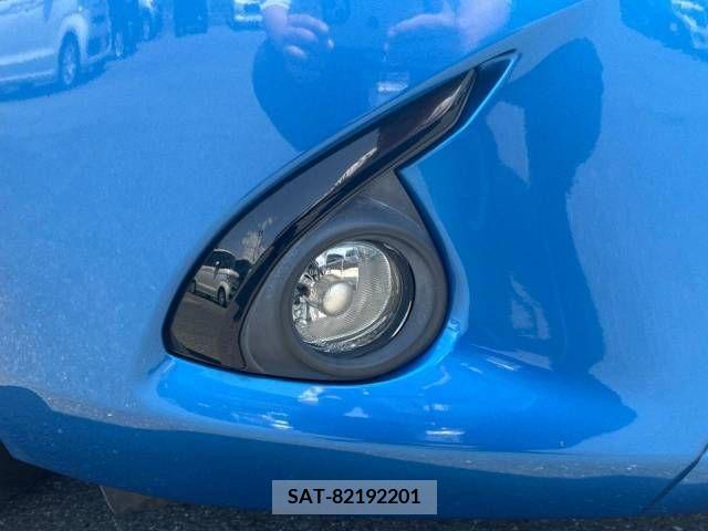 Mazda DEMIO 2016-01 301945-13
