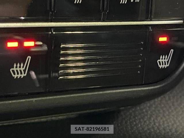 Honda N BOX CUSTOM 2019-02 307514-7