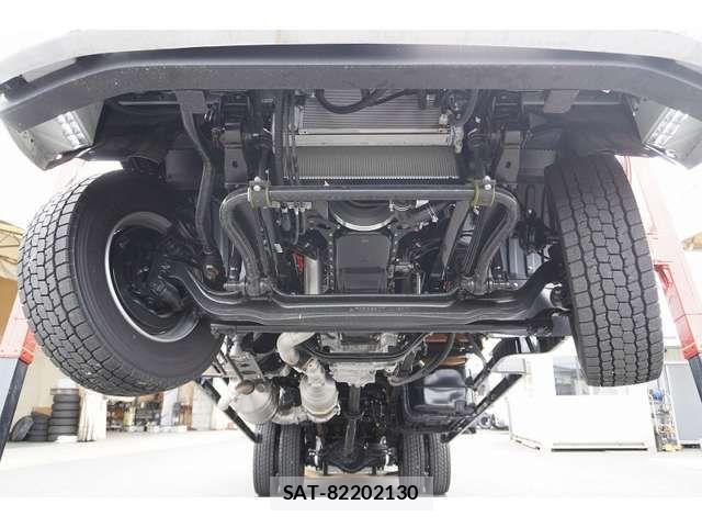 Mitsubishi FIGHTER 2024-05 426897-15
