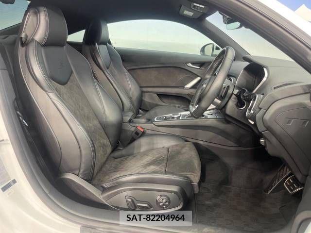 Audi TT 2021-08 389477-16