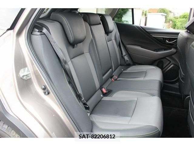 Subaru OUTBACK 2022-03 301181-14
