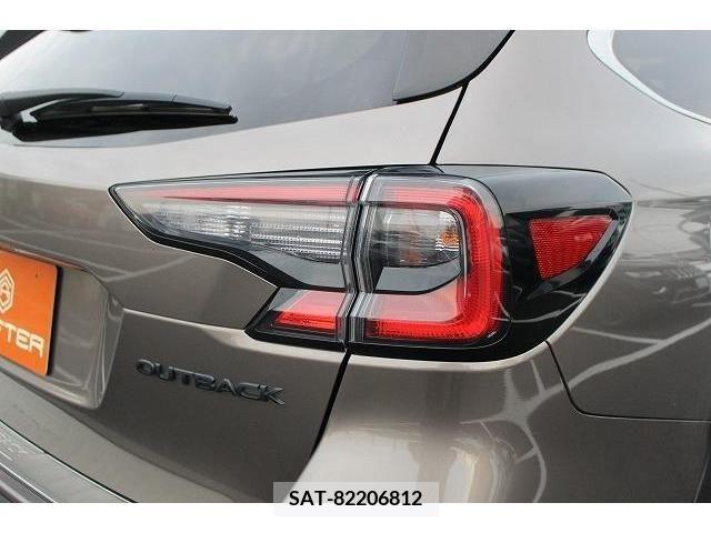 Subaru OUTBACK 2022-03 301181-11