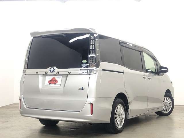 Toyota VOXY HYBRID 2014-10 193630-2