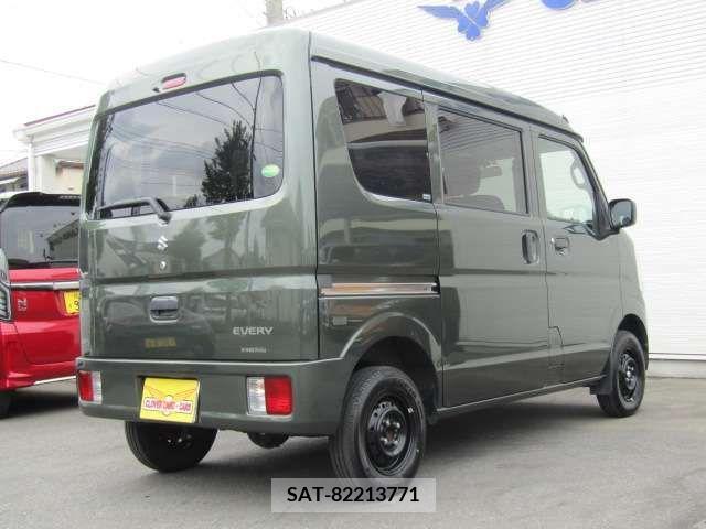 Suzuki EVERY 2020-09 269170-4