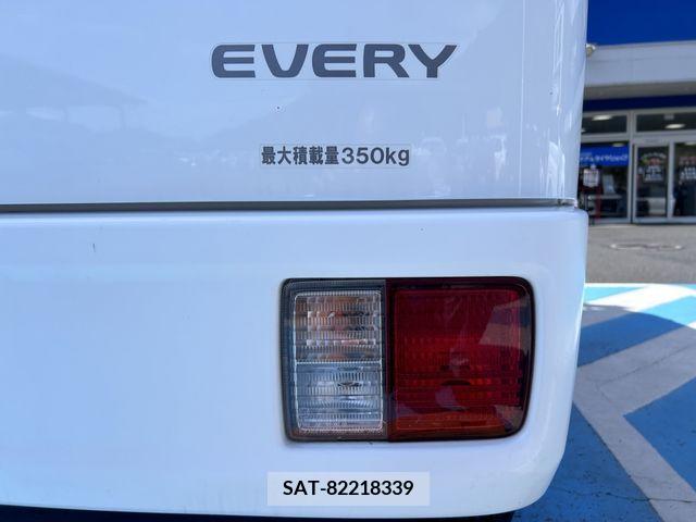 Suzuki EVERY 2023-02 359974-28