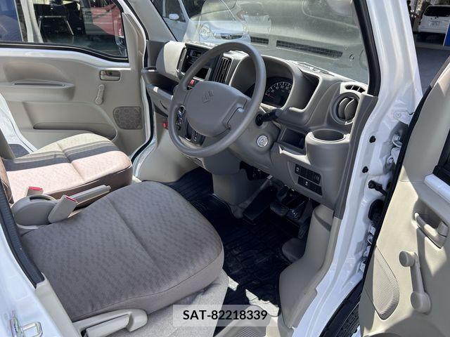 Suzuki EVERY 2023-02 359974-5