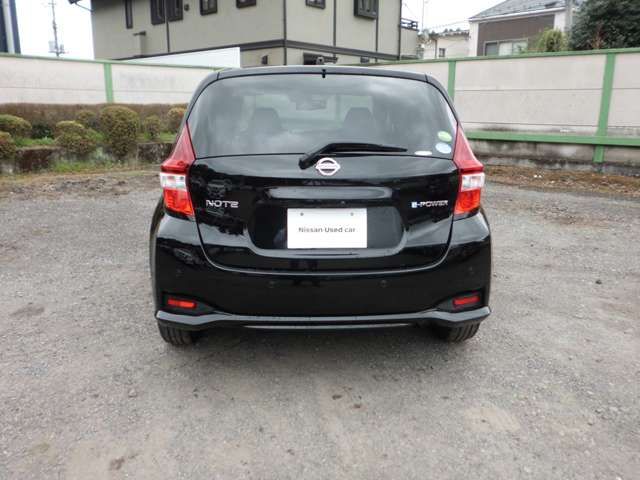 Nissan NOTE 2018-01 3118-4