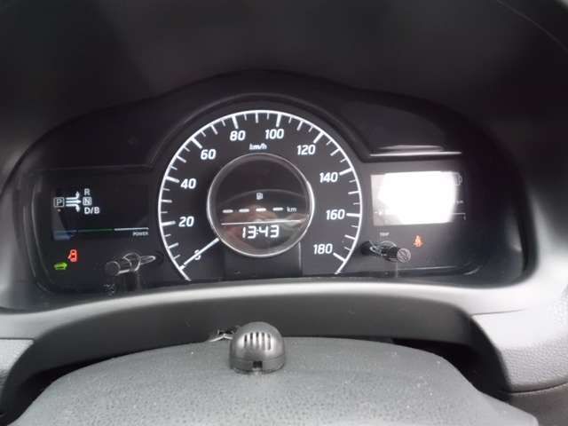 Nissan NOTE 2018-01 3118-12
