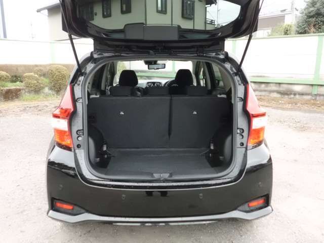 Nissan NOTE 2018-01 3118-5